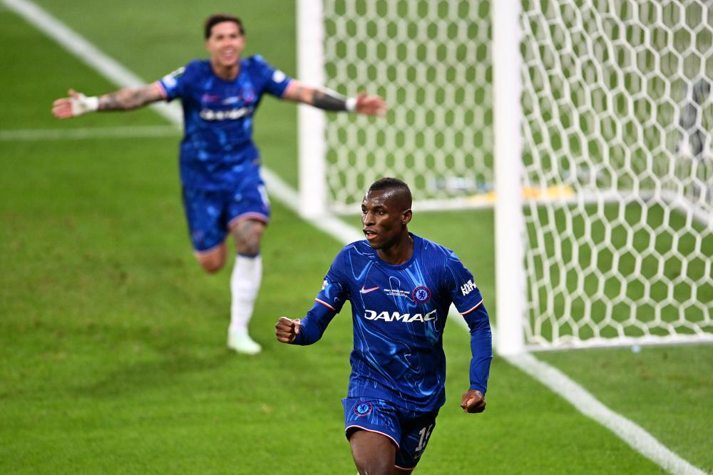 TMW：巴萨、曼城、米兰、国米和尤文关注乌迪内斯中场阿塔