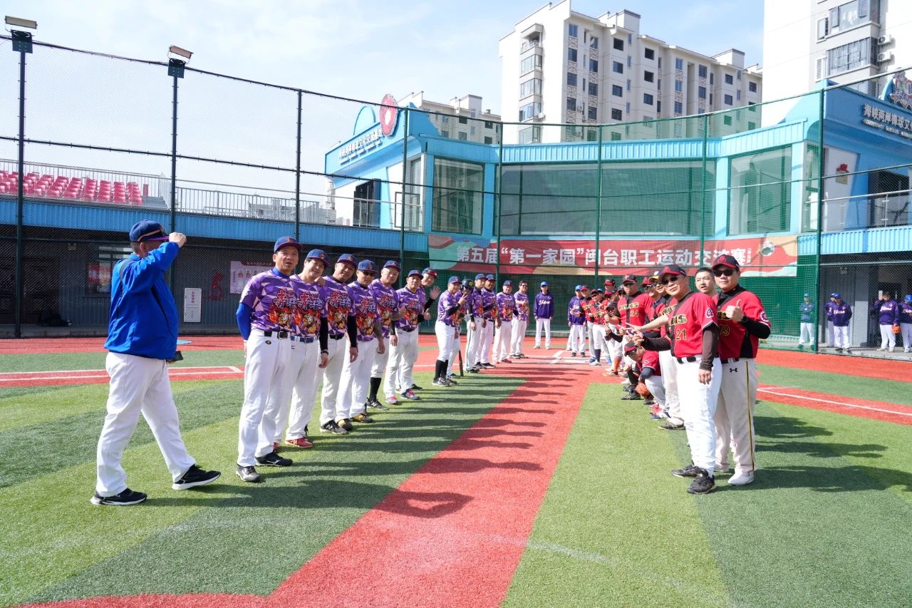 曼城vs勒沃库森：马尔穆什搭档萨维尼奥，哈兰德替补待命