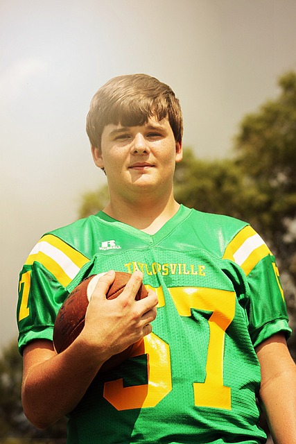 里程碑，青岛西海岸球员宋浩宇俱乐部生涯出战100场比赛